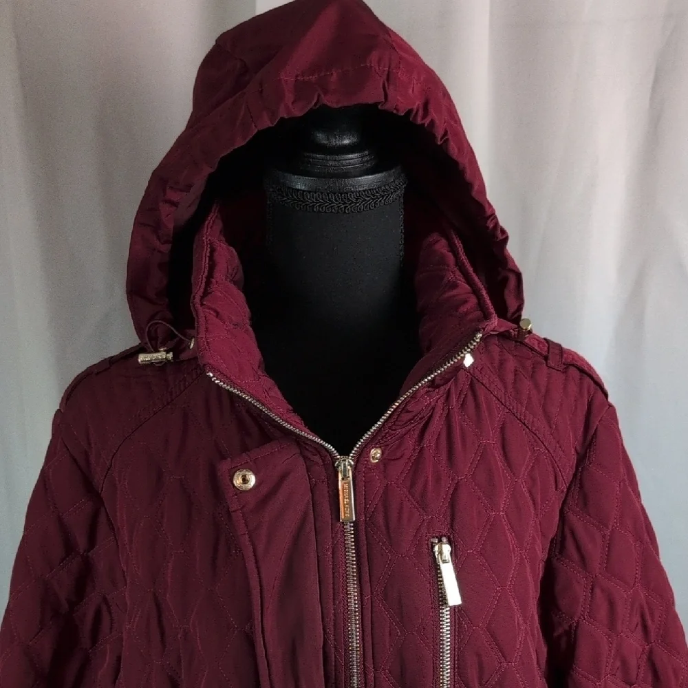 Michael Kors Maroon Puffer Jacket with Quilted Design‎